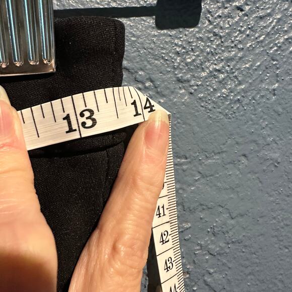 AB Studio Size 2 Black Crop Pants Stretchy Comfy Casual Classic Work Office - Picture 4 of 7